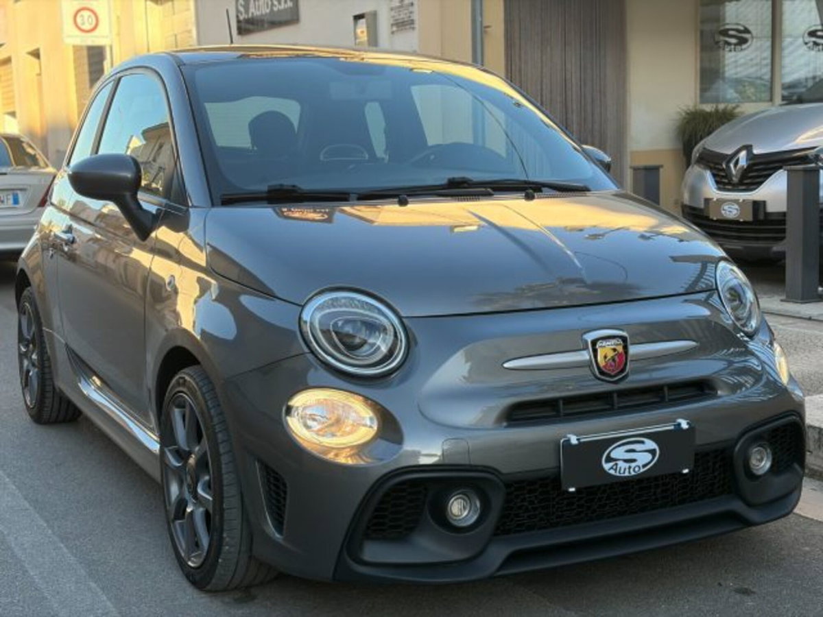 Abarth 595 595 1.4 Turbo T-Jet 145 CV (2)