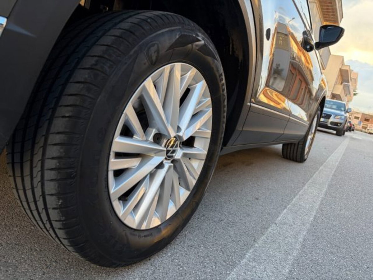 Volkswagen T-Roc 2.0 TDI SCR 150 CV DSG Sport BlueMotion Technology (4)