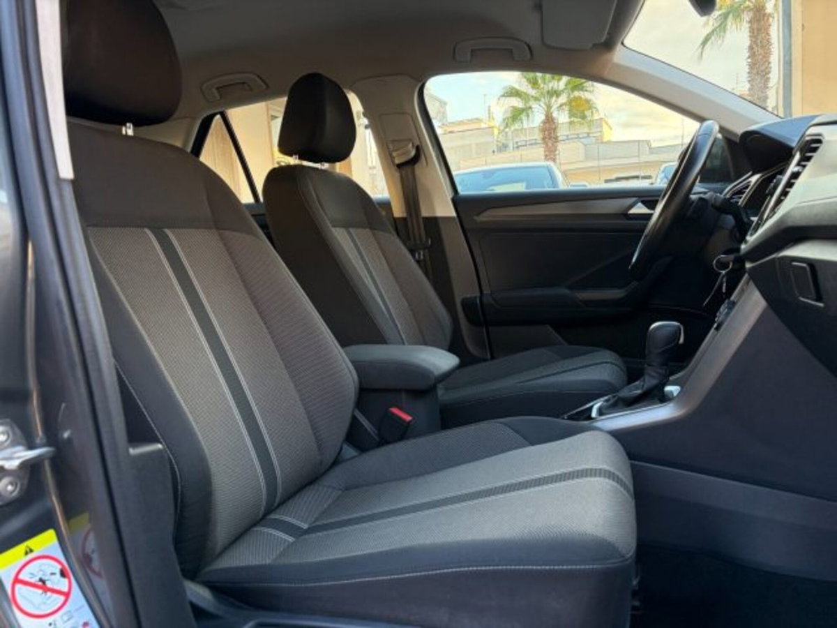 Volkswagen T-Roc 2.0 TDI SCR 150 CV DSG Sport BlueMotion Technology (9)