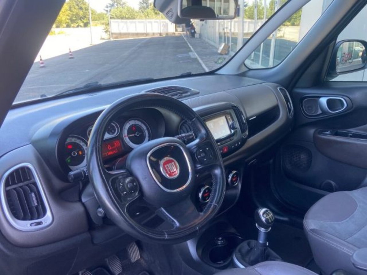 Fiat 500L 1.4 T-Jet 120 CV GPL Lounge (11)
