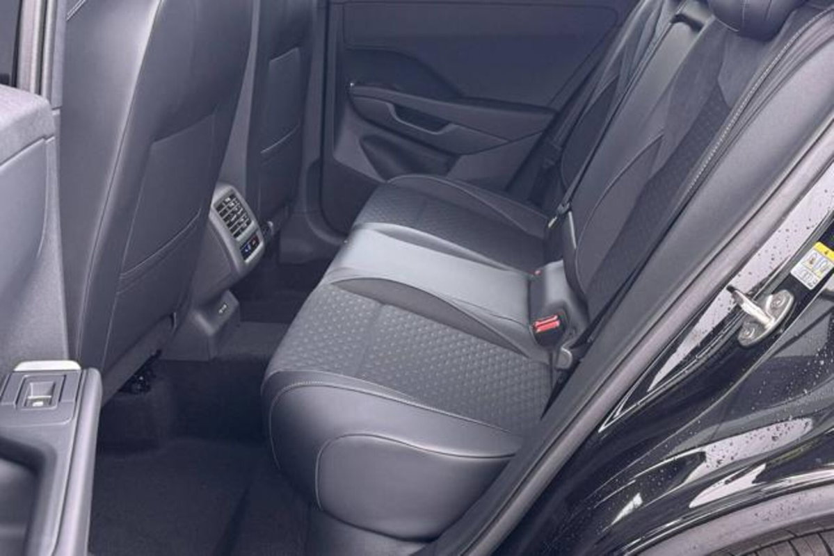 Volkswagen T-Roc 1.5 etsi R-Line 150cv dsg (11)