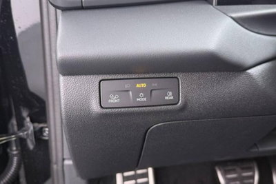 Volkswagen T-Roc 1.5 etsi R-Line 150cv dsg (12)