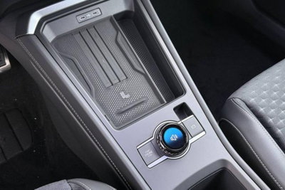 Volkswagen T-Roc 1.5 etsi R-Line 150cv dsg (5)