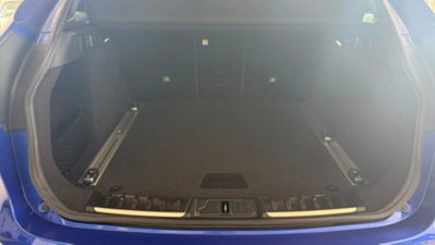 Jaguar F-Pace 2.0 D 180 CV Pure (17)