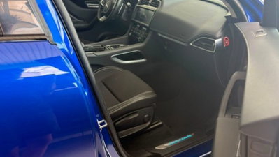 Jaguar F-Pace 2.0 D 180 CV Pure (20)