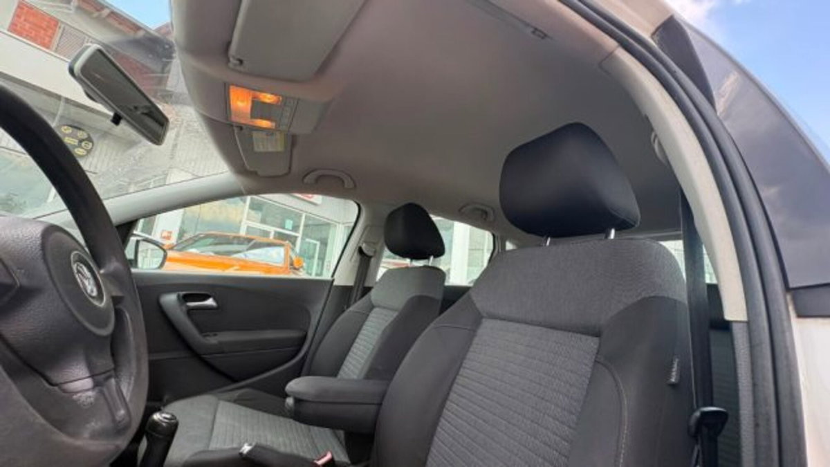 Volkswagen Polo 1.2 70 CV 5p. Comfortline (6)
