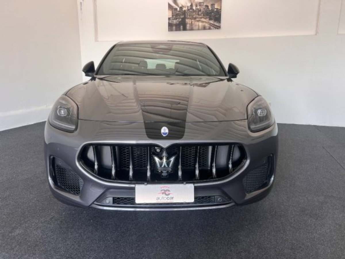 Maserati Grecale 2.0 MHEV 300 CV GT PrimaSerie (2)