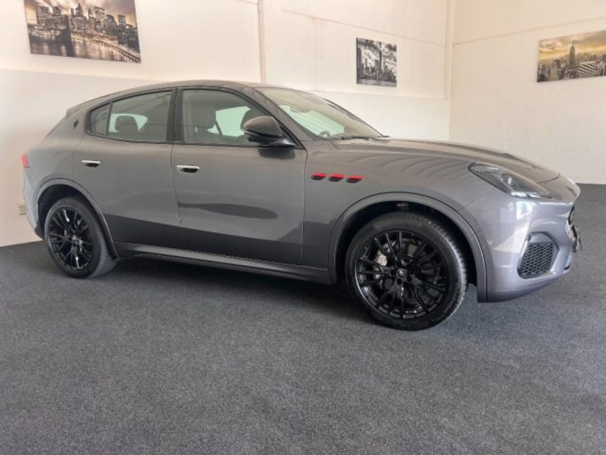 Maserati Grecale 2.0 MHEV 300 CV GT PrimaSerie (3)