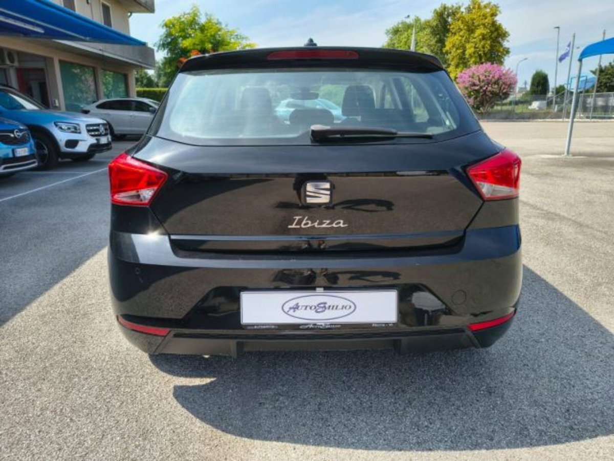 SEAT Ibiza 1.0 TGI 5 porte Business (6)
