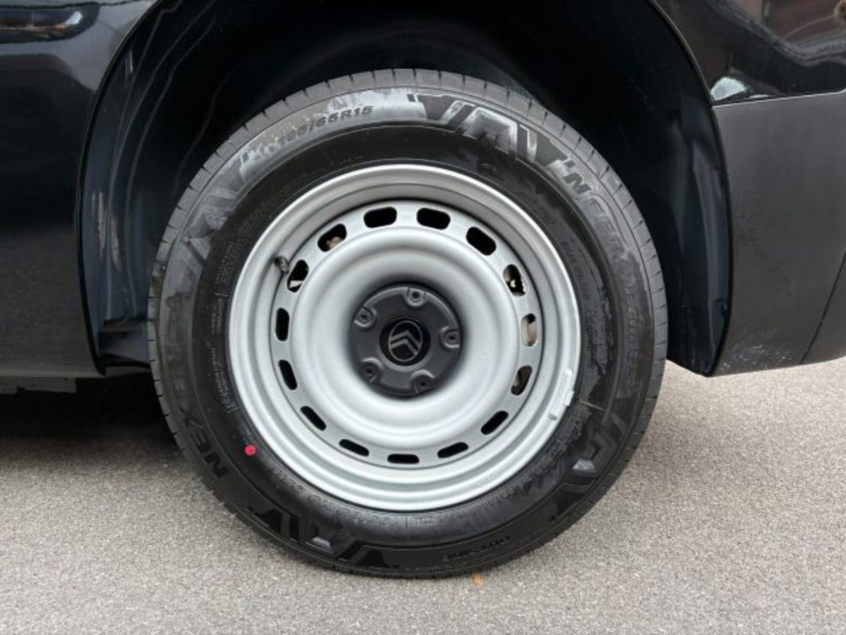 Citroen Berlingo 1.5 bluehdi M Plus s&s 100cv (15)