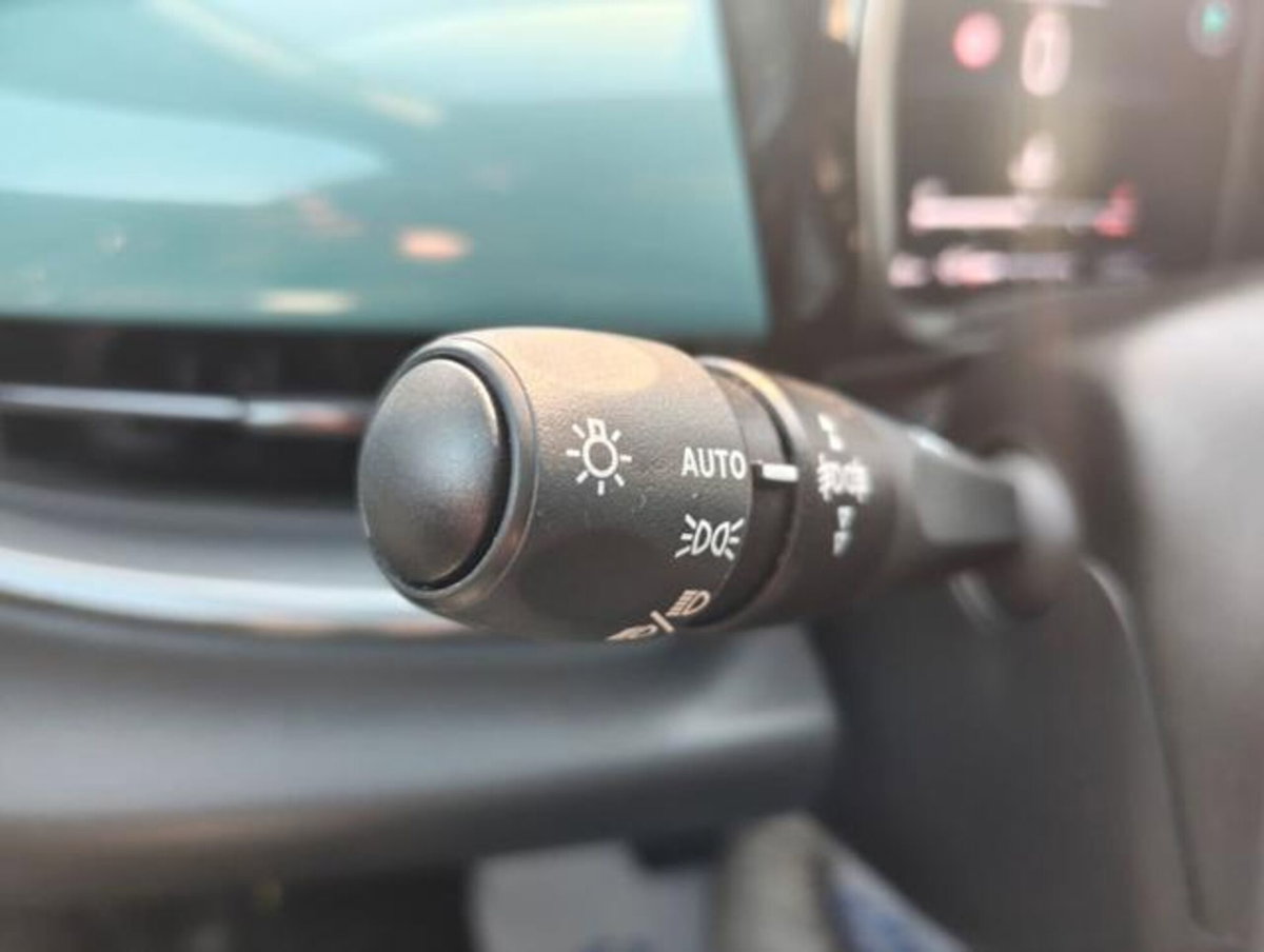 Fiat 600 1.2 hybrid 110cv auto (10)