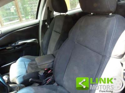 Alfa Romeo Giulietta 1.6 JTDm-2 Giulietta (8)