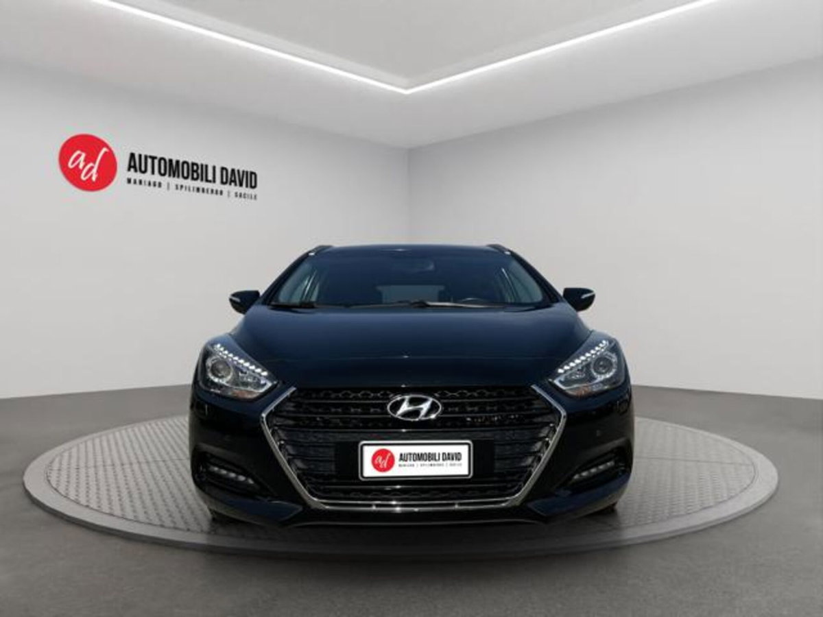Hyundai i40 Station Wagon 1.7 CRDi 141 CV Business (5)