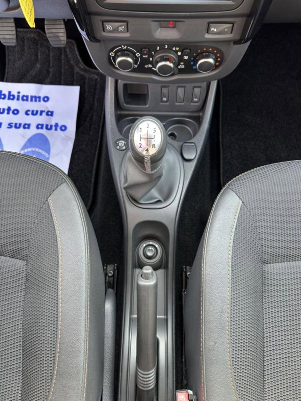 Dacia Duster 1.6 115 CV S&S 4x2 GPL Serie Speciale Brave (12)