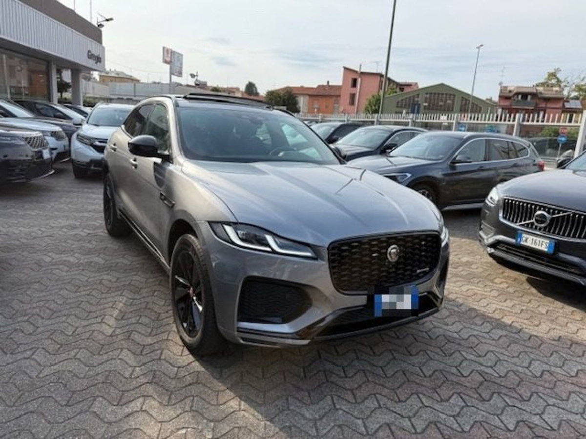 Jaguar F-Pace 2.0 250 CV AWD aut. R-Dynamic Black (3)