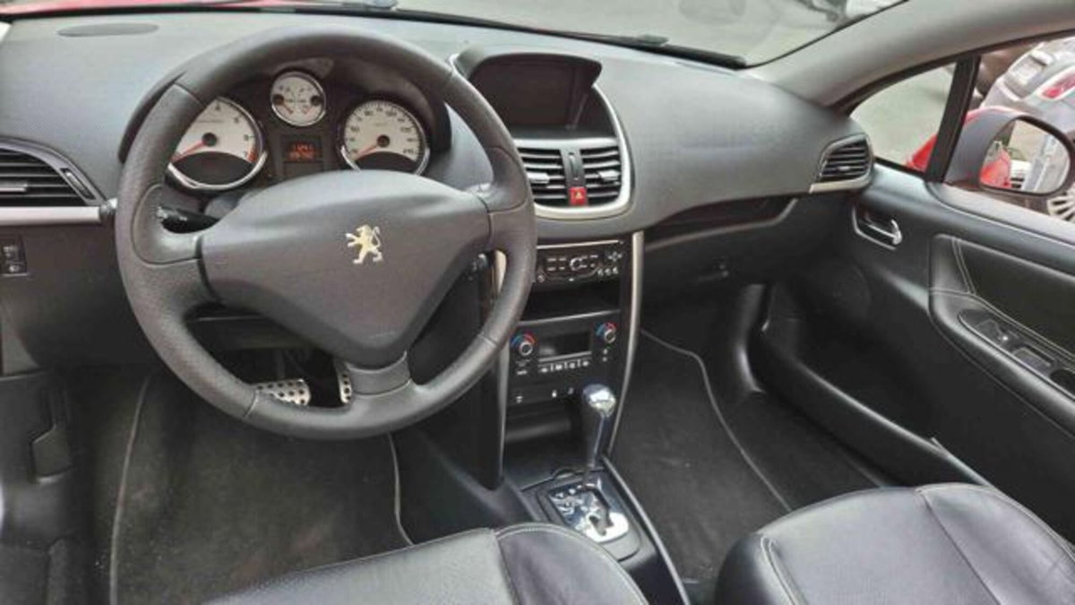 Peugeot 207 Cabrio VTi 120CV CC aut. Féline (10)