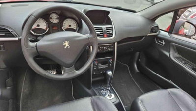 Peugeot 207 Cabrio VTi 120CV CC aut. Féline (10)