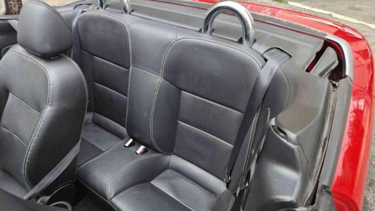 Peugeot 207 Cabrio VTi 120CV CC aut. Féline (11)