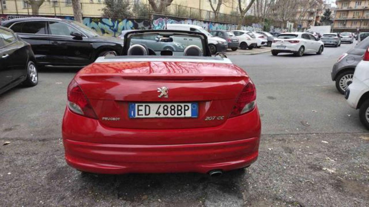 Peugeot 207 Cabrio VTi 120CV CC aut. Féline (8)