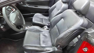 Peugeot 207 Cabrio VTi 120CV CC aut. Féline (9)