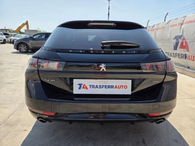 Peugeot 508 SW Plug-in Hybrid 225 e-EAT8 Allure Pack (4)