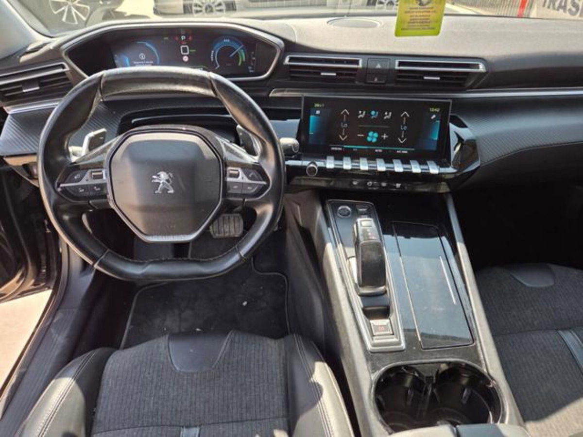 Peugeot 508 SW Plug-in Hybrid 225 e-EAT8 Allure Pack (9)