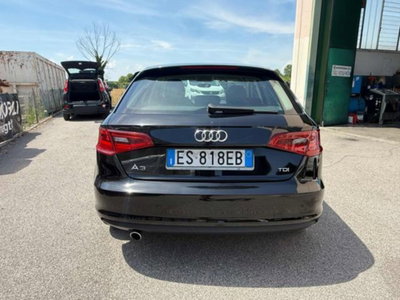 Audi A3 Sportback 1.6 TDI 105 CV CR S tronic Ambiente (8)