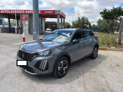 Peugeot 2008 1.2 turbo Allure 100cv usata