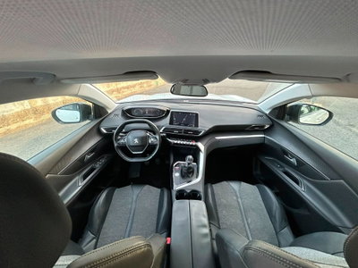 Peugeot 3008 BlueHDi 120 S&S GT Line (11)
