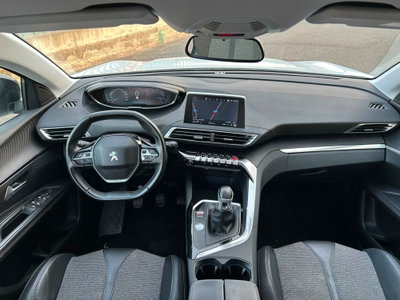 Peugeot 3008 BlueHDi 120 S&S GT Line (12)