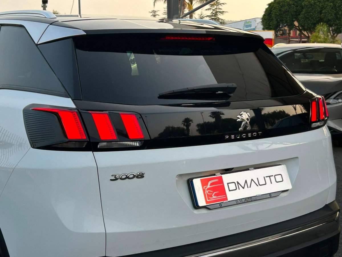 Peugeot 3008 BlueHDi 120 S&S GT Line (8)