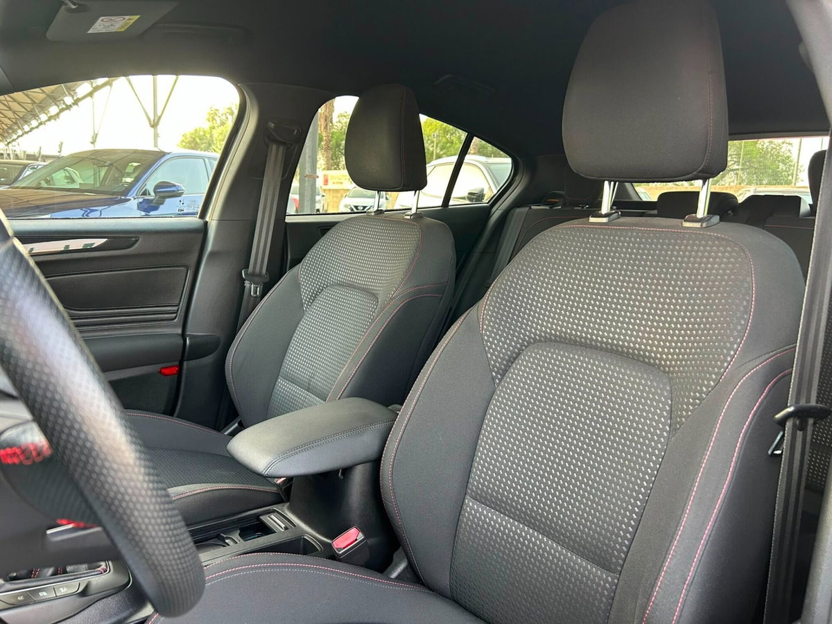 Ford Focus 1.5 EcoBlue 120 CV 5p. ST-Line (14)