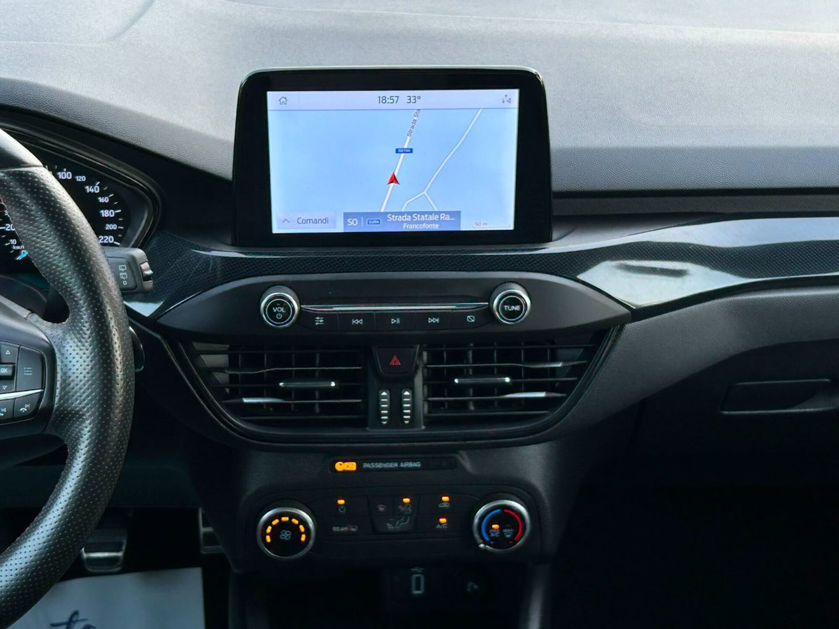 Ford Focus 1.5 EcoBlue 120 CV 5p. ST-Line (19)
