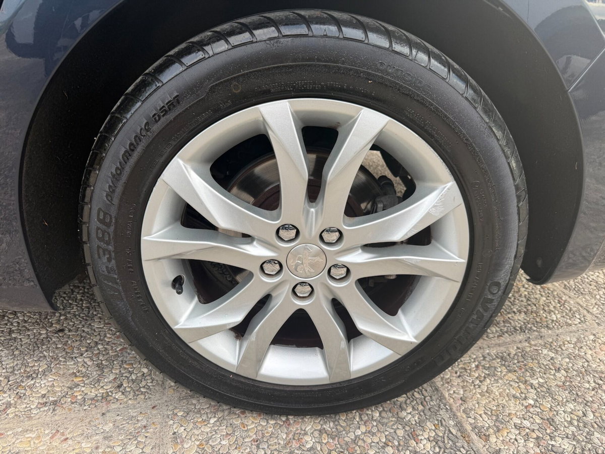 Peugeot 508 SW BlueHDi 150 S&S Business (15)
