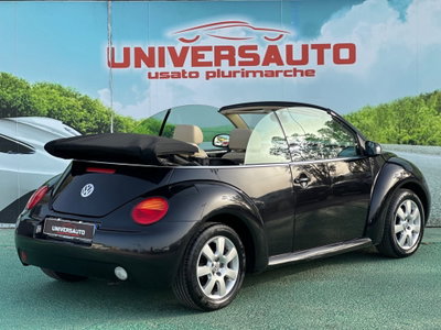 Volkswagen New Beetle Cabrio TDI 101CV (3)