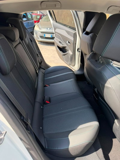 Peugeot 308 BlueHDi 130 S&S EAT8 GT Pack (18)