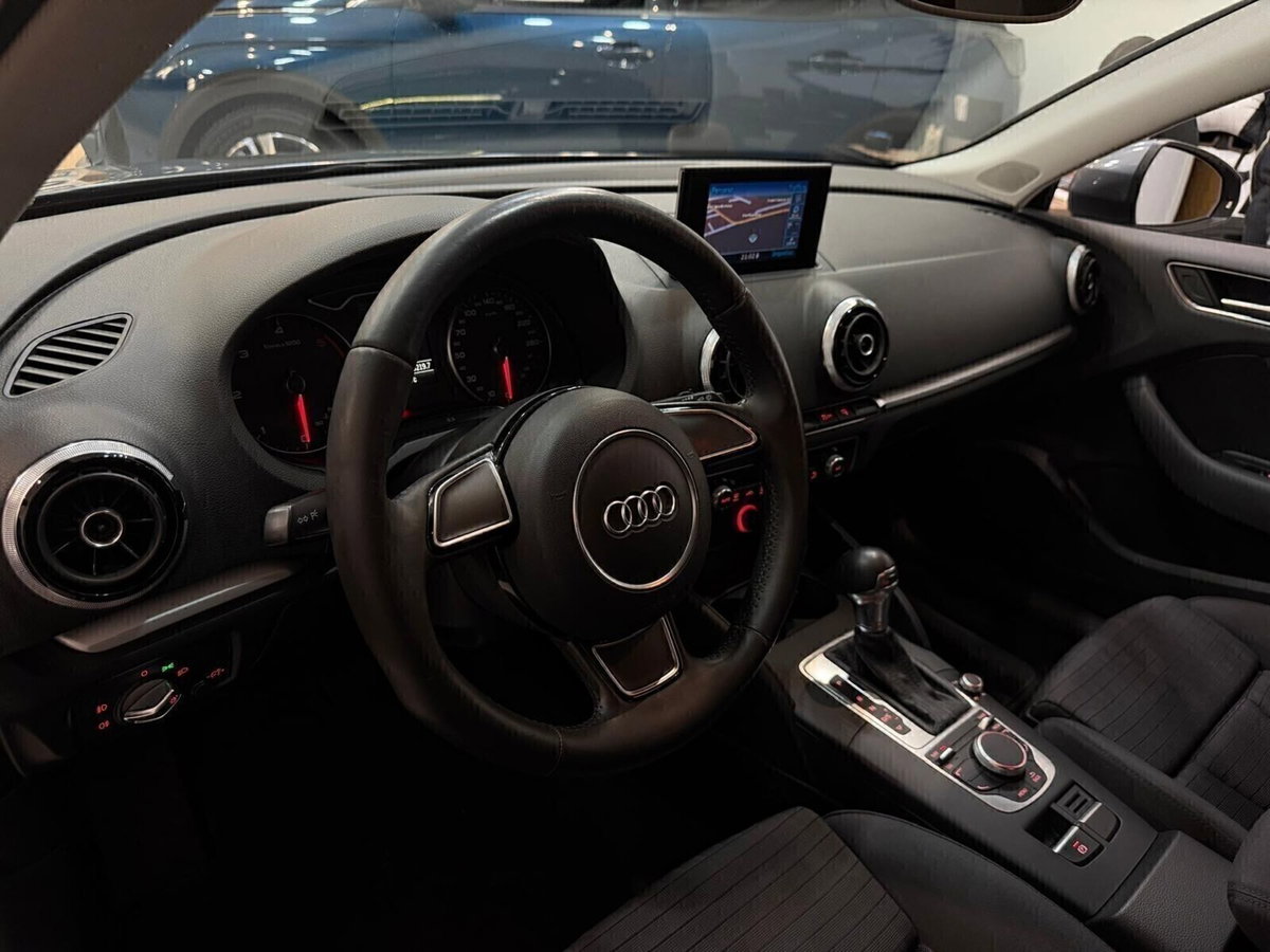 Audi A3 1.6 TDI clean diesel S tronic Ambition (14)