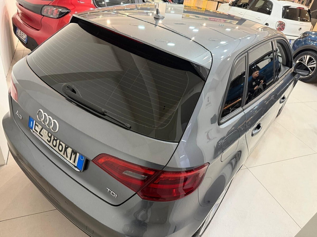 Audi A3 1.6 TDI clean diesel S tronic Ambition (4)