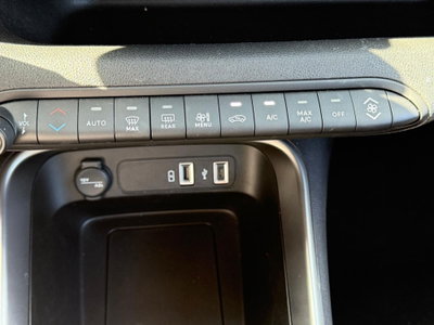Jeep Avenger 1.2 turbo Longitude fwd 100cv (11)