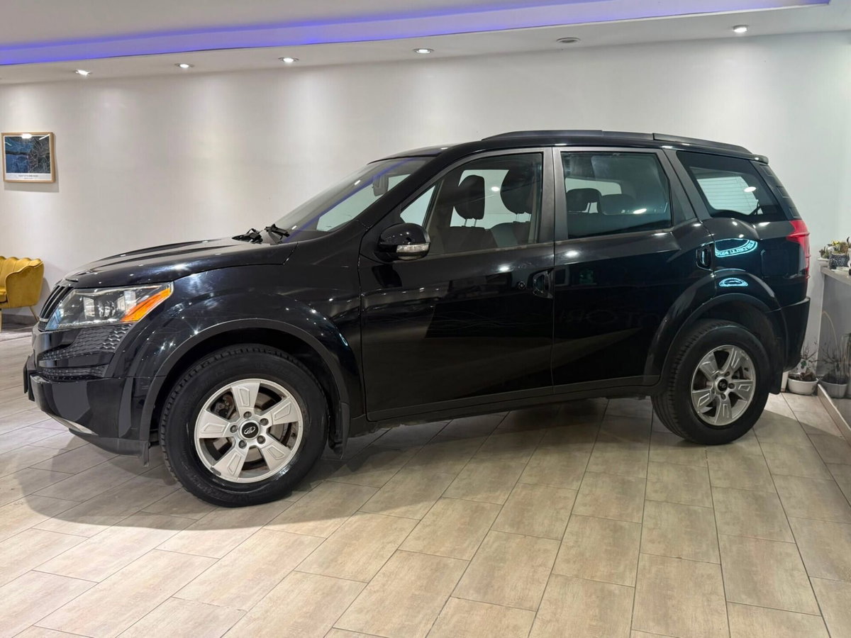 Mahindra XUV500 XUV500 2.2 16V FWD W8 (3)