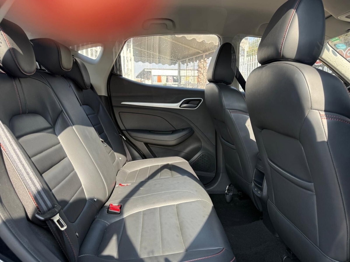 Mg ZS ZS 1.5 Luxury (19)