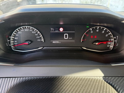 Peugeot 208 BlueHDi 100 Stop&Start 5 porte Allure Pack (7)