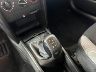 Peugeot 207 HDi 70CV 3p. Access (10)