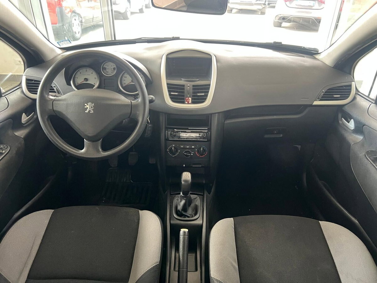 Peugeot 207 HDi 70CV 3p. Access (7)