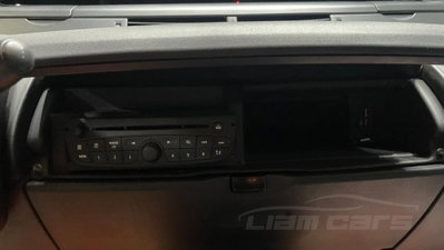 Renault Grand Espace 2.0 dCi 175CV Proactive Initiale (17)