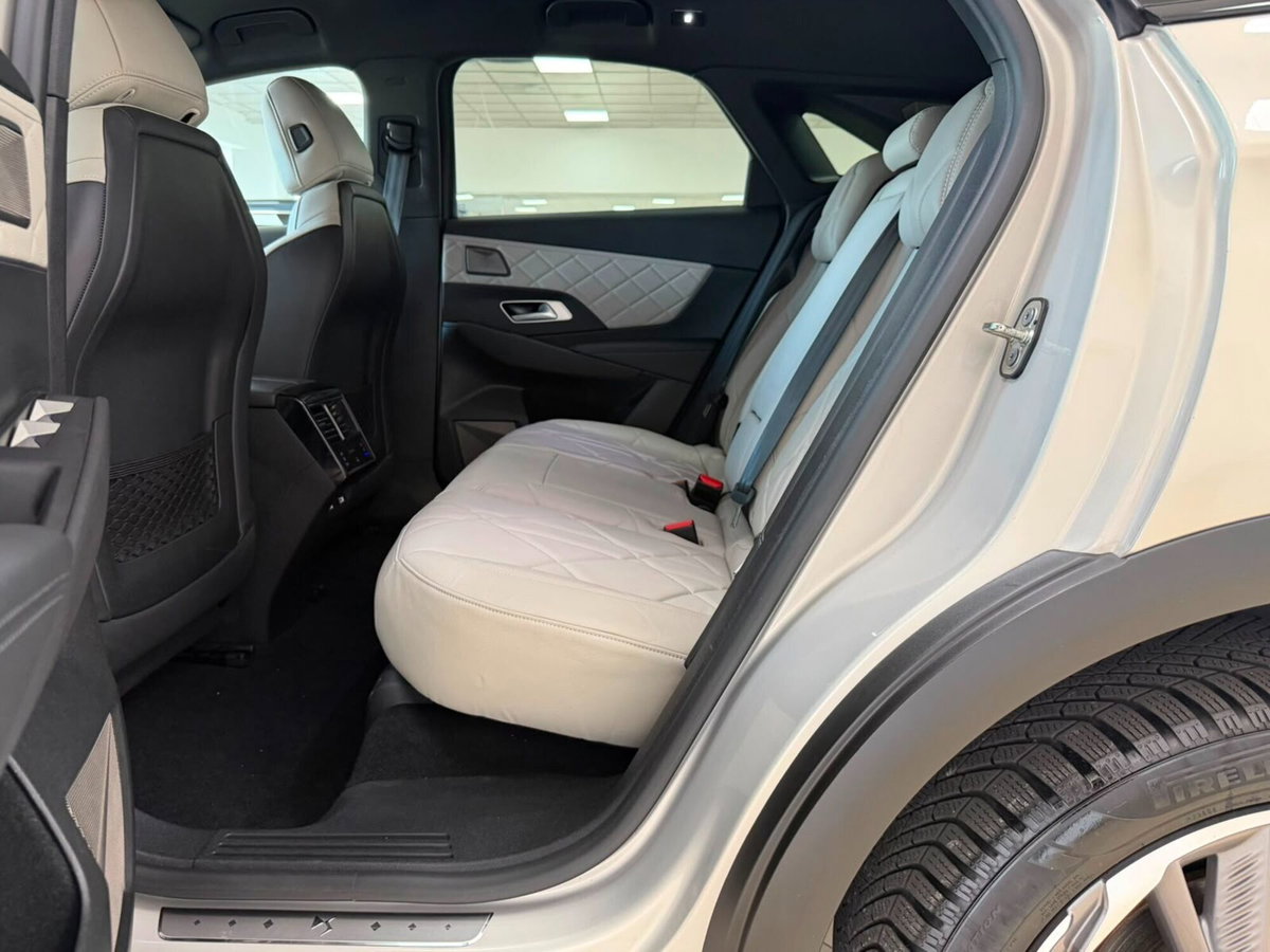 Ds DS 7 DS 7 Crossback PureTech 180 aut. Grand Chic (12)