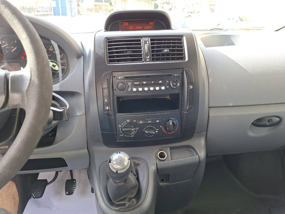 Fiat Scudo Furgone 2.0 MJT/130 PC-TN Furgone Vetrato 10q. SX (11)