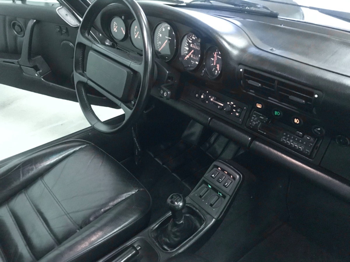 Porsche 911 Cabrio Carrera 4 cat (20)