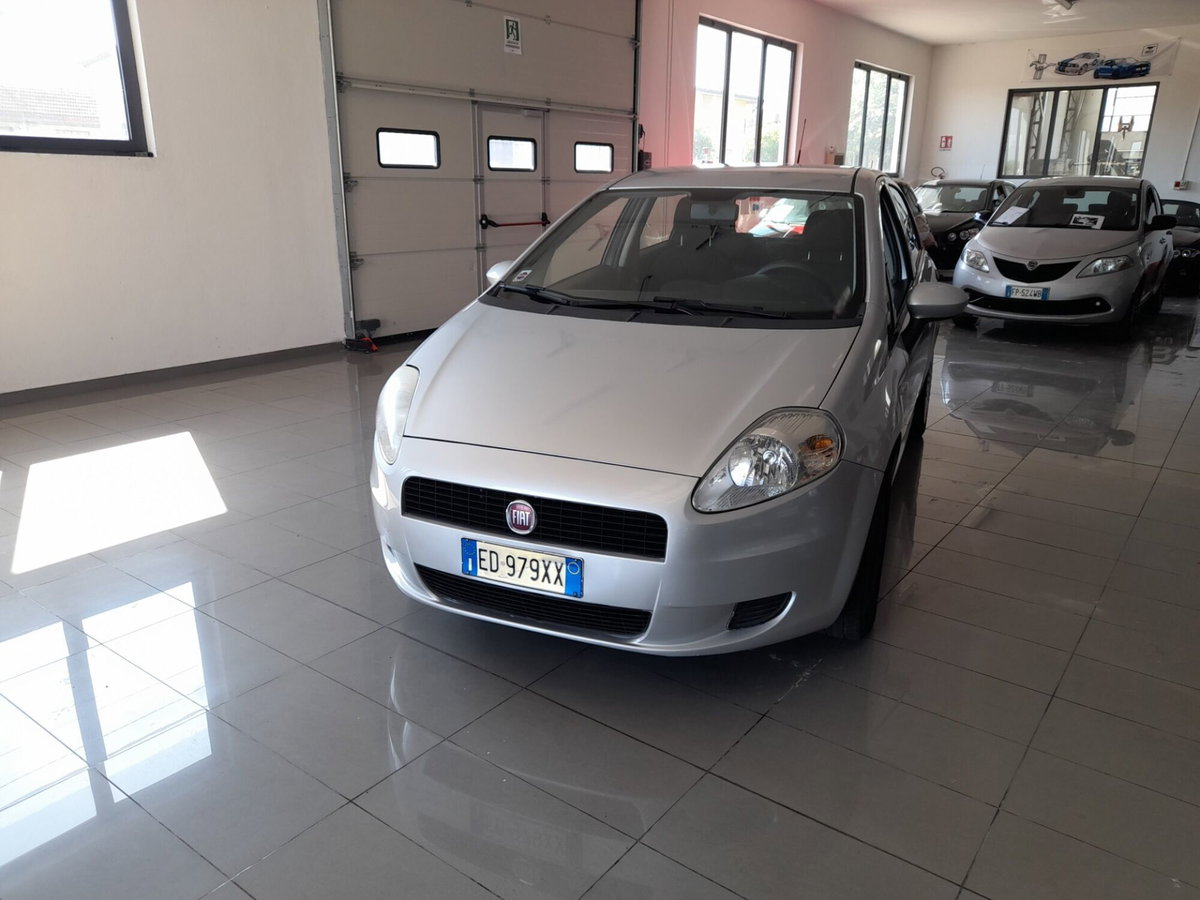 Fiat Grande Punto 1.2 5 porte Actual (3)