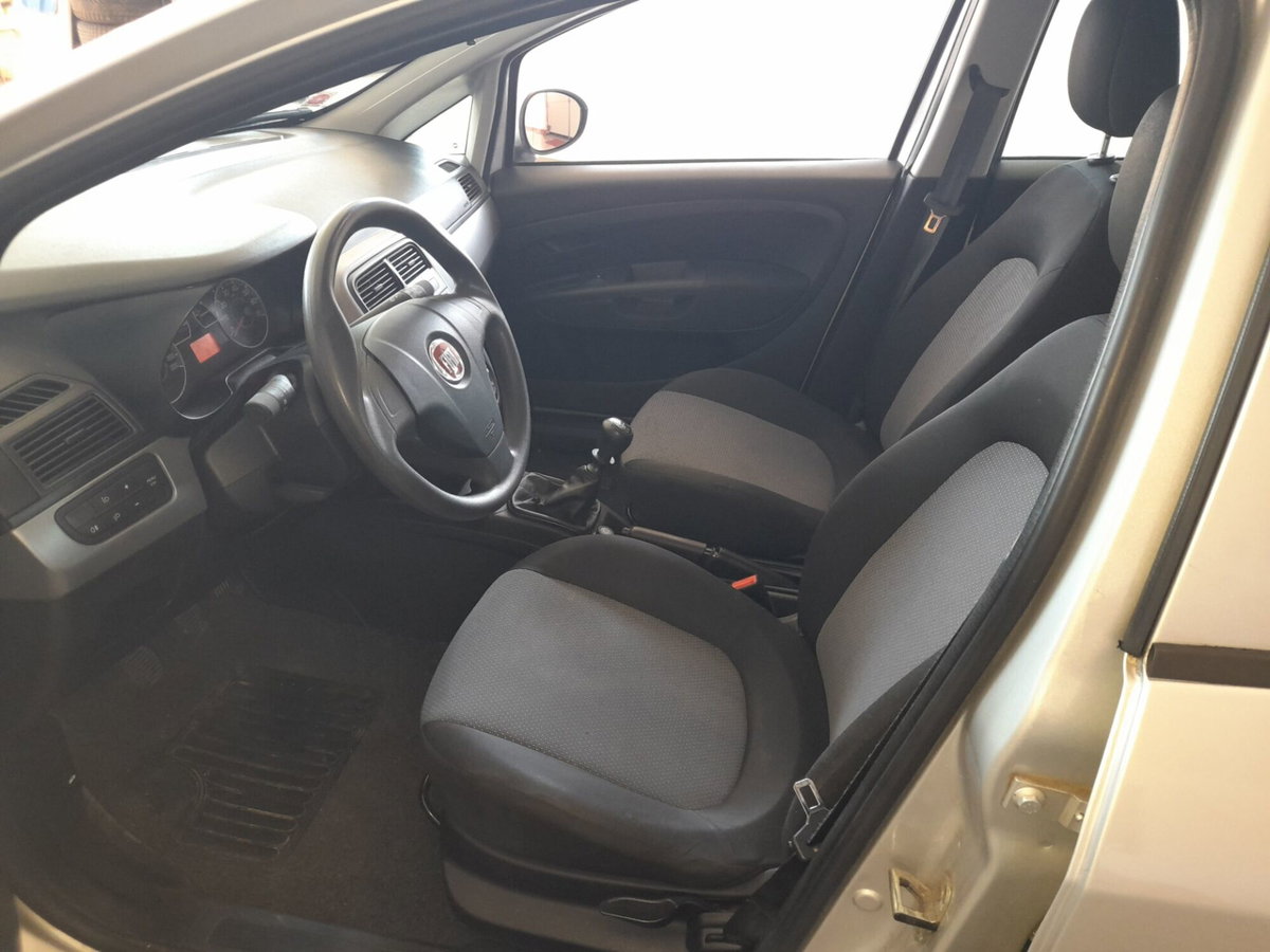 Fiat Grande Punto 1.2 5 porte Actual (4)